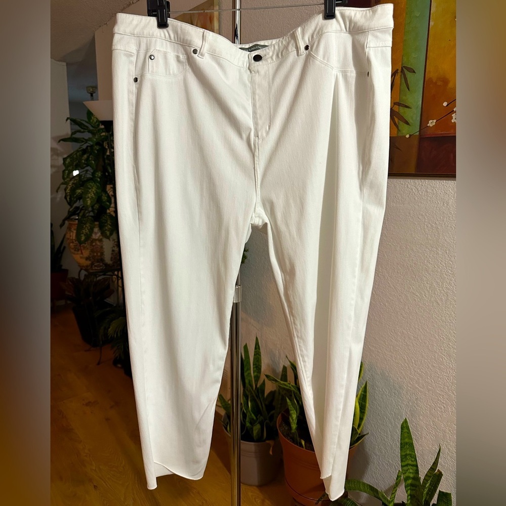 Kate & Mallory white cropped jeans plus size 2X